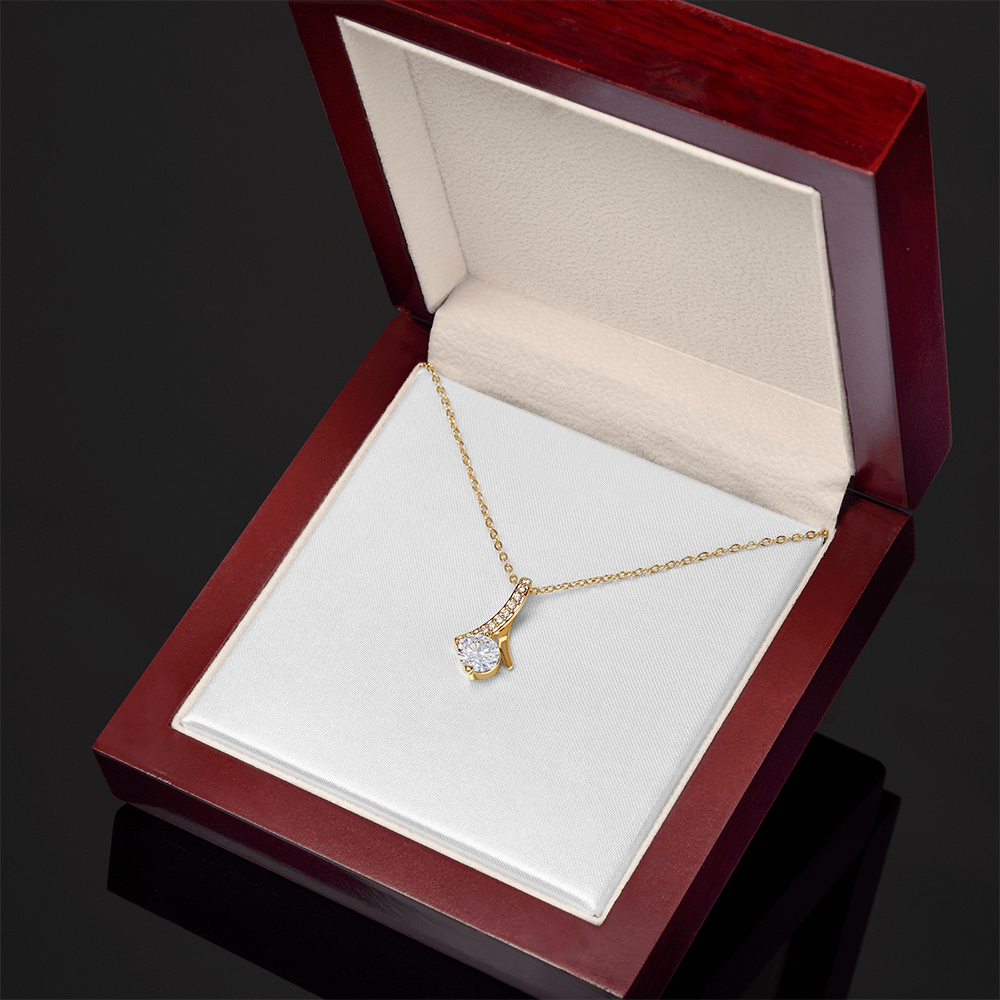 Alluring Beauty Necklace